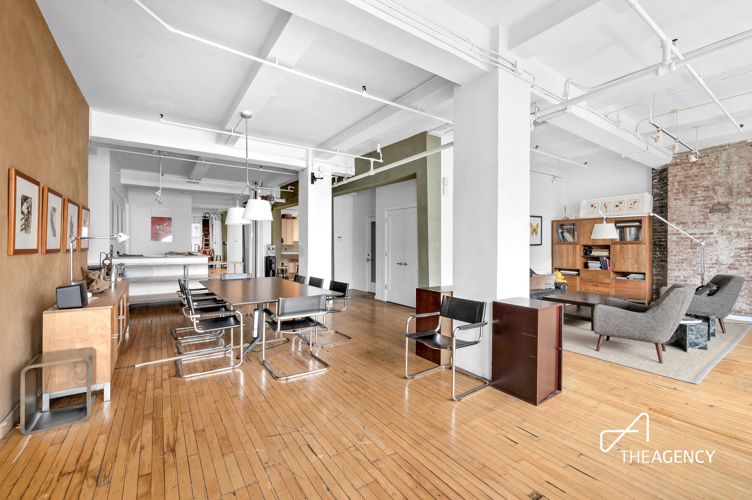 A Rare Flatiron Loft with Endless PotentialWelcome to 118 East 25th Street, where Manhattan s vibrant Flatiron District meets limitless opportunity.