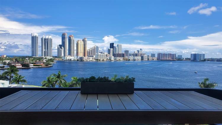 Stunning Intracoastal and ocean views from this bright 2 bedroom, 2 bath residence in the desirable Mystic Pointe Tower 300 in Aventura.