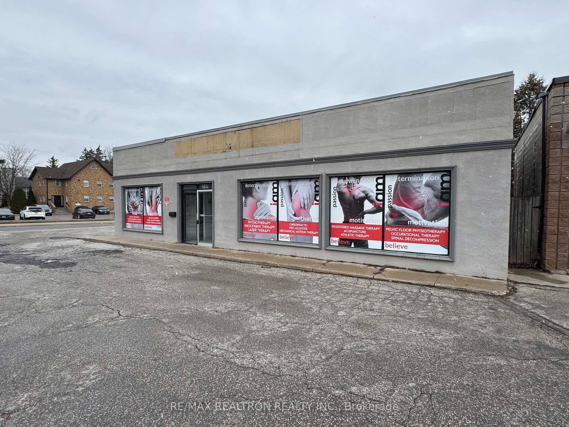 Opportunity for business owner expanding or relocating to a prime location in the heart of Newmarket with lots of parking.