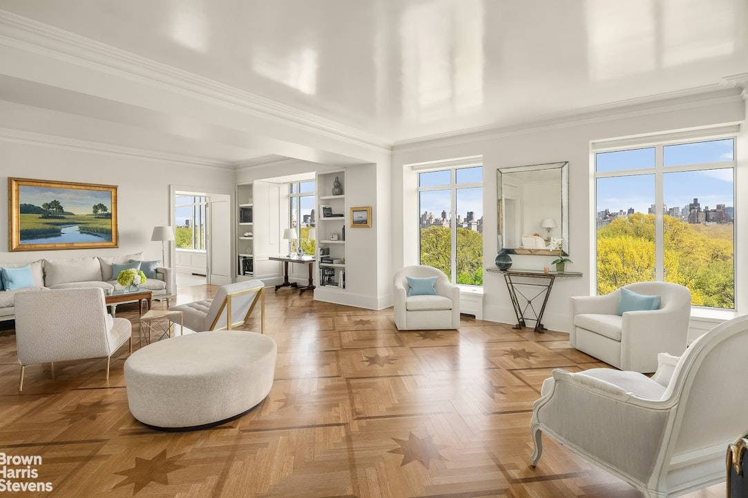 Triple Mint 5 Bedrooms Overlooking Central Park A once in a lifetime opportunity awaits !