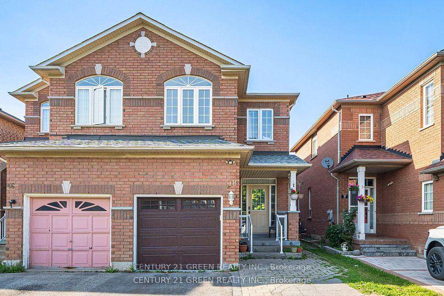 4 2 bedroom semi detached Home in one of Scarborough's most desirable neighbourhoods !