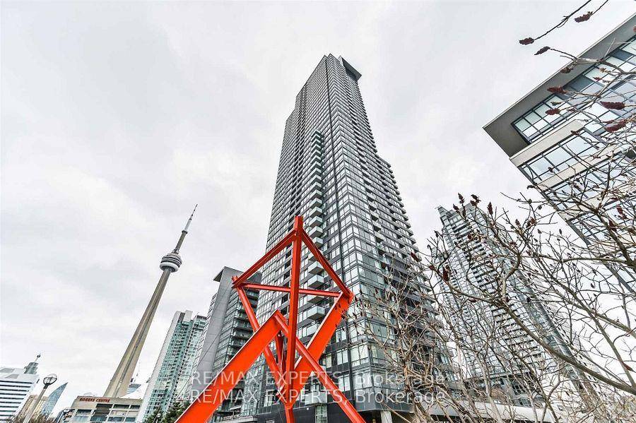 Stunning And Rarely Offered High Floor Executive Luxury Condo.