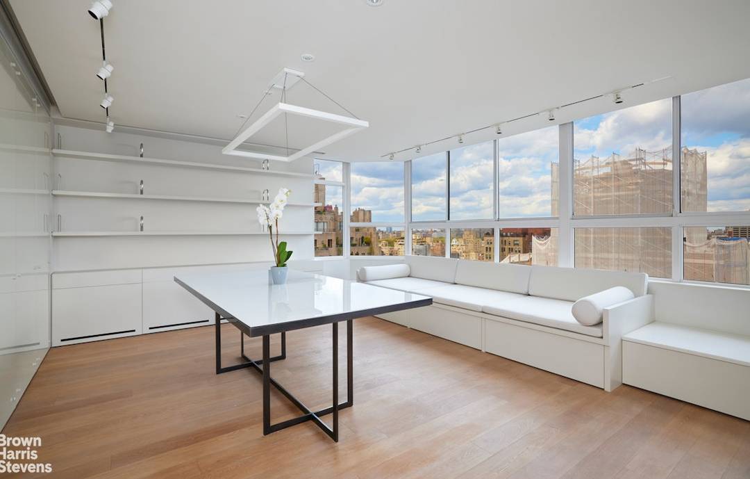 TWO BEDROOM UNIQUE PIED A TERRE IN BOUTIQUE CONDO OFF PARK AVE.