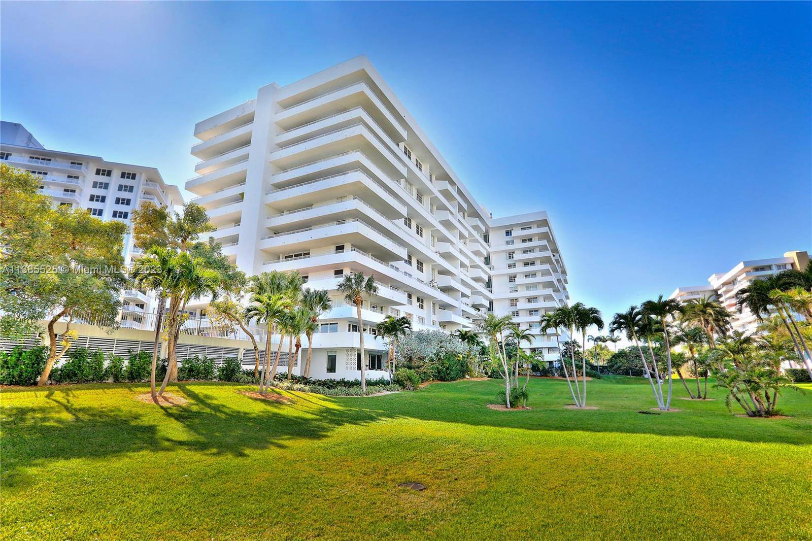 Stunning 2 bedroom, 2 bathroom unit at The Commodore Club South in Key Biscayne.