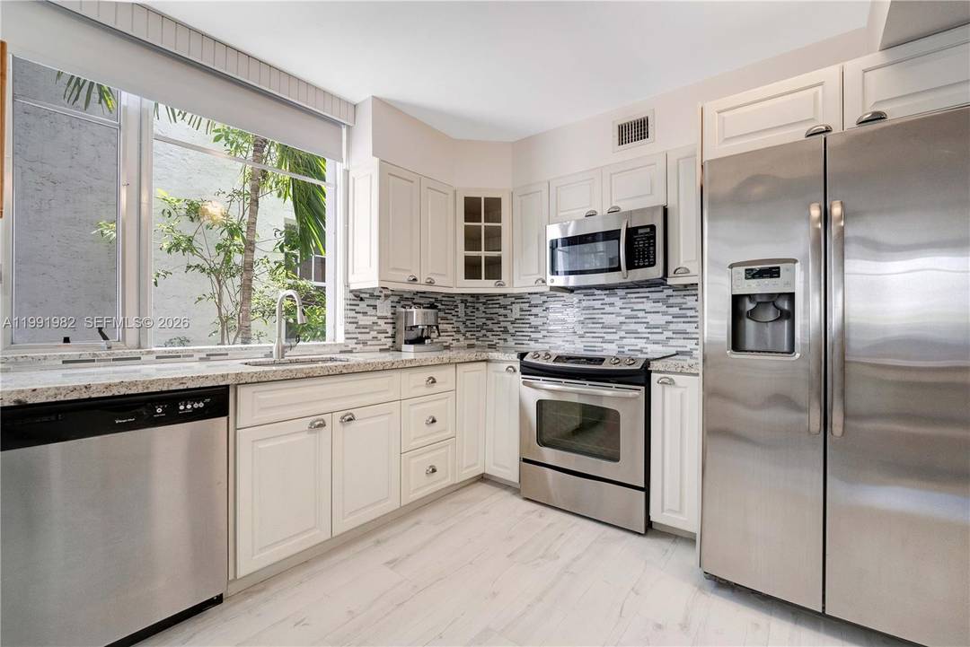 Experience the rare opportunity to live in this modern boutique style condo building in the heart of South Beach, perfectly situated between Espan ola Way and Lincoln Road, just a ...