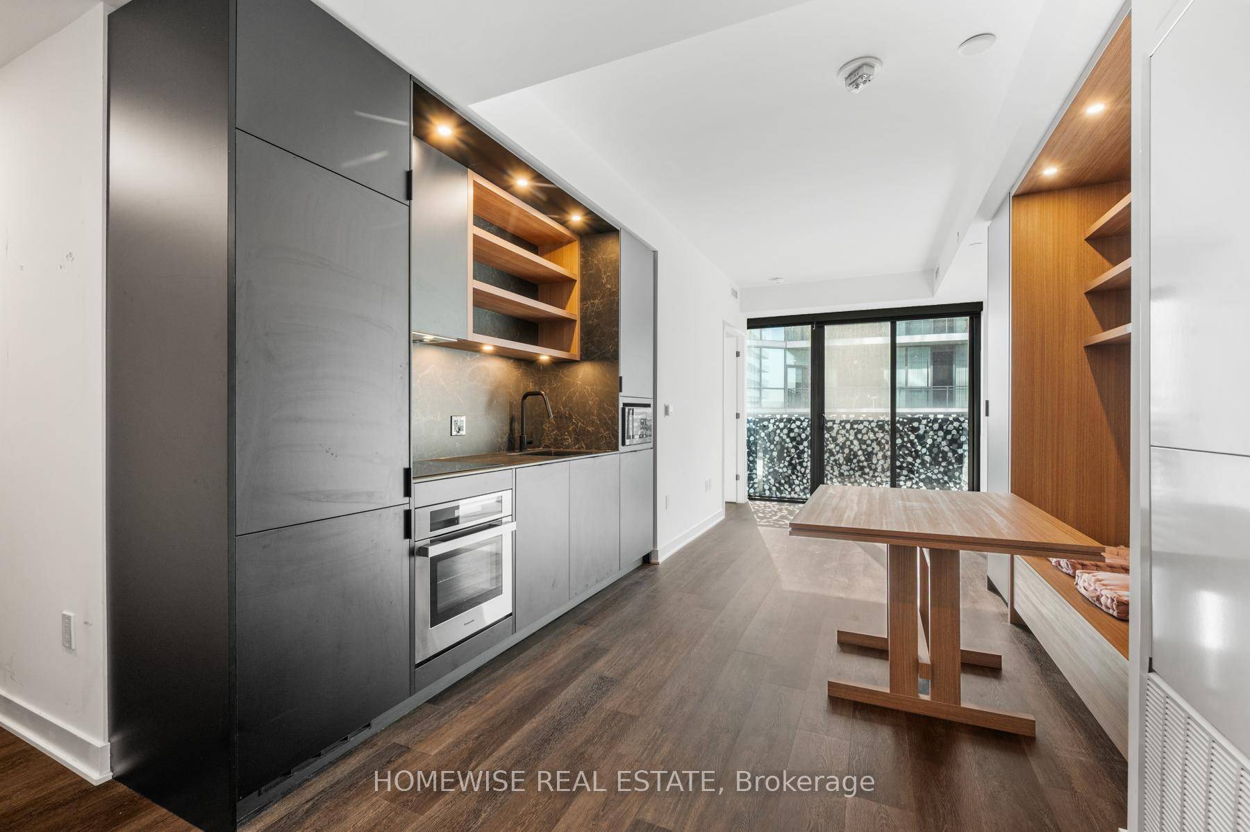 Welcome to Suite 4506 at 55C Bloor Yorkville Residences a stunning 1 bedroom, 1 bathroom condo set high above the city with sweeping views.