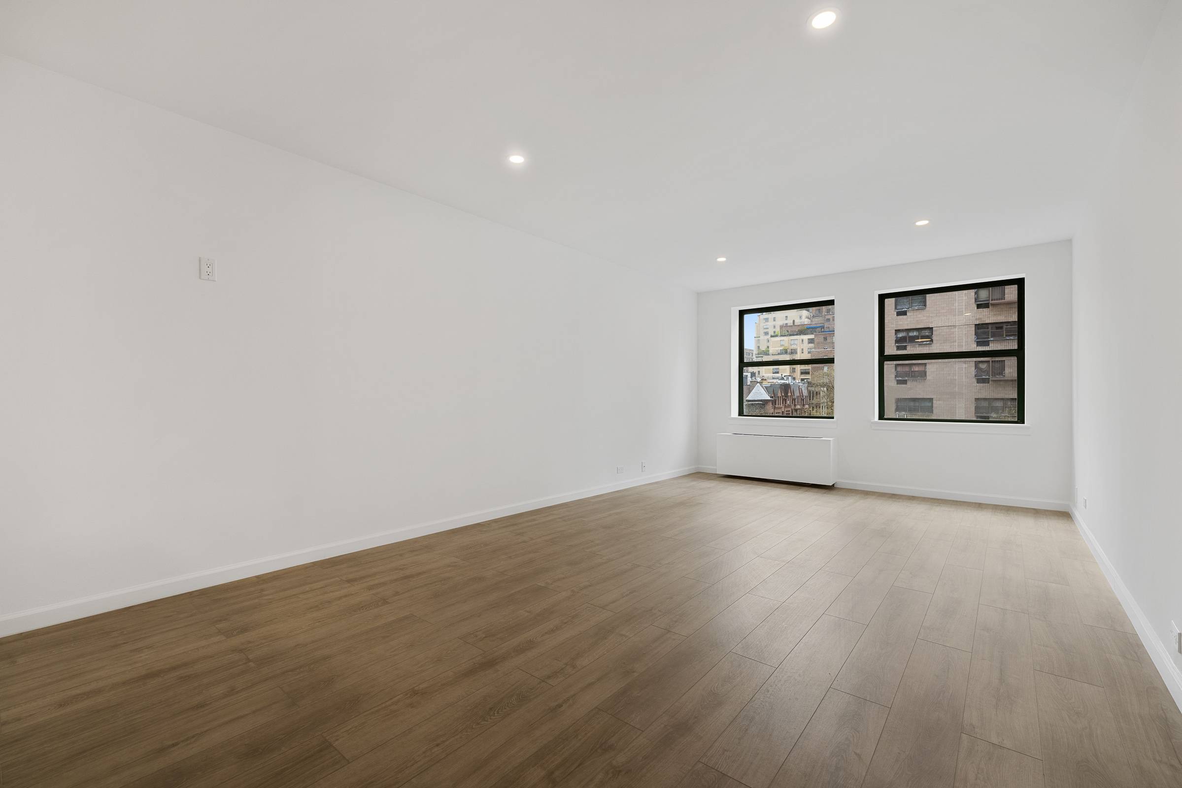 Newly renovated sun drenched 1 bedroom 1 bath unit.