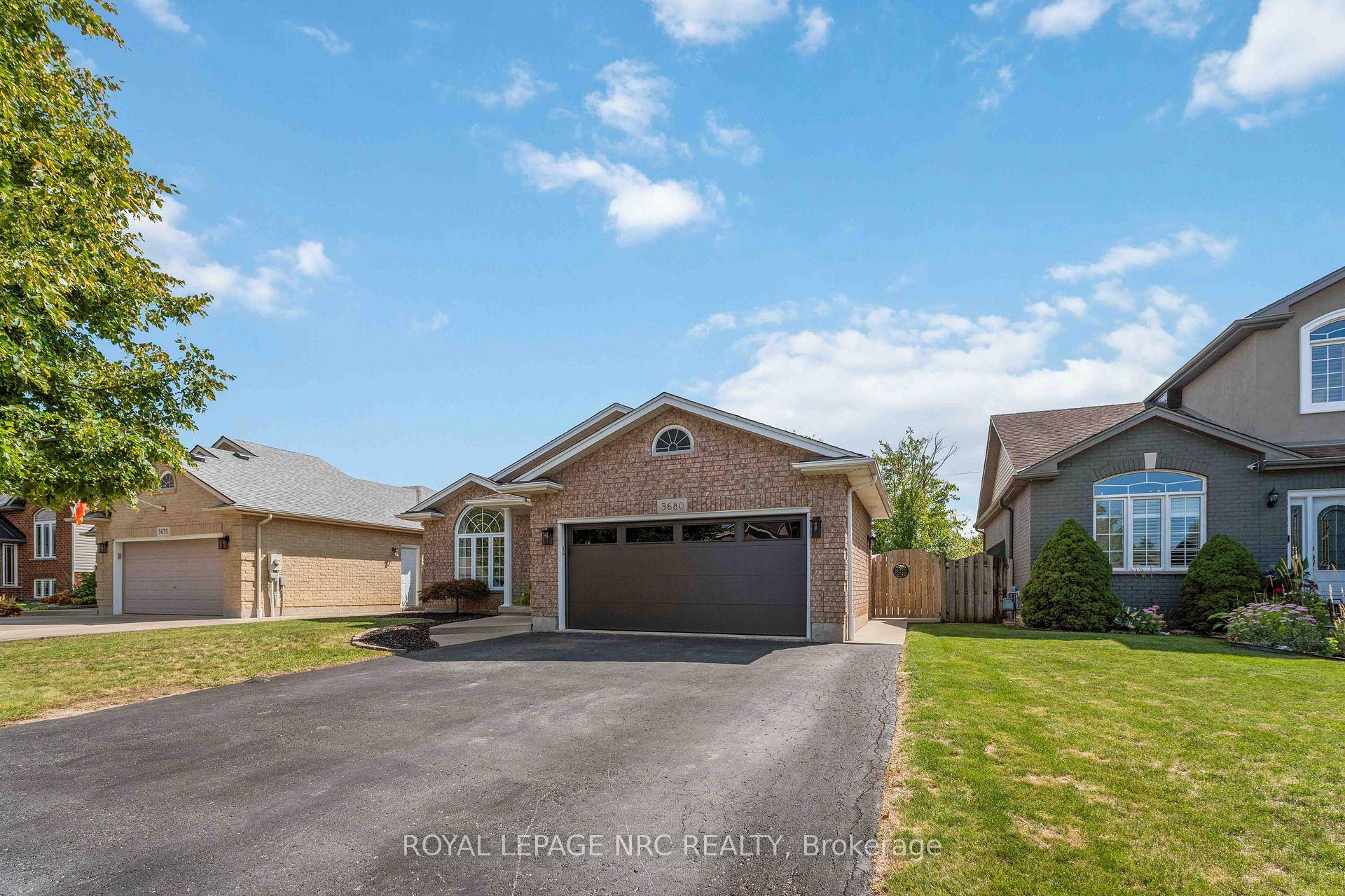 WOW with over 100, 000 in upgrades inside and outside over the last 3 years, this is the Chippawa deal you have been waiting for.