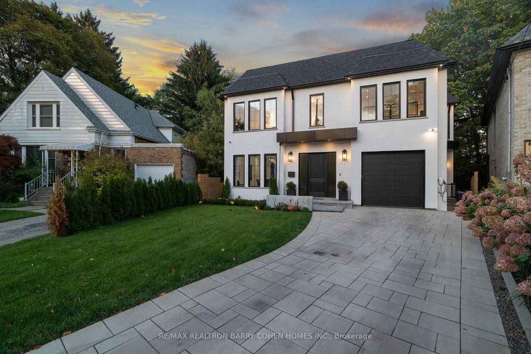 Newly built modern residence in the heart of South Leaside offering nearly 6, 500 sq.