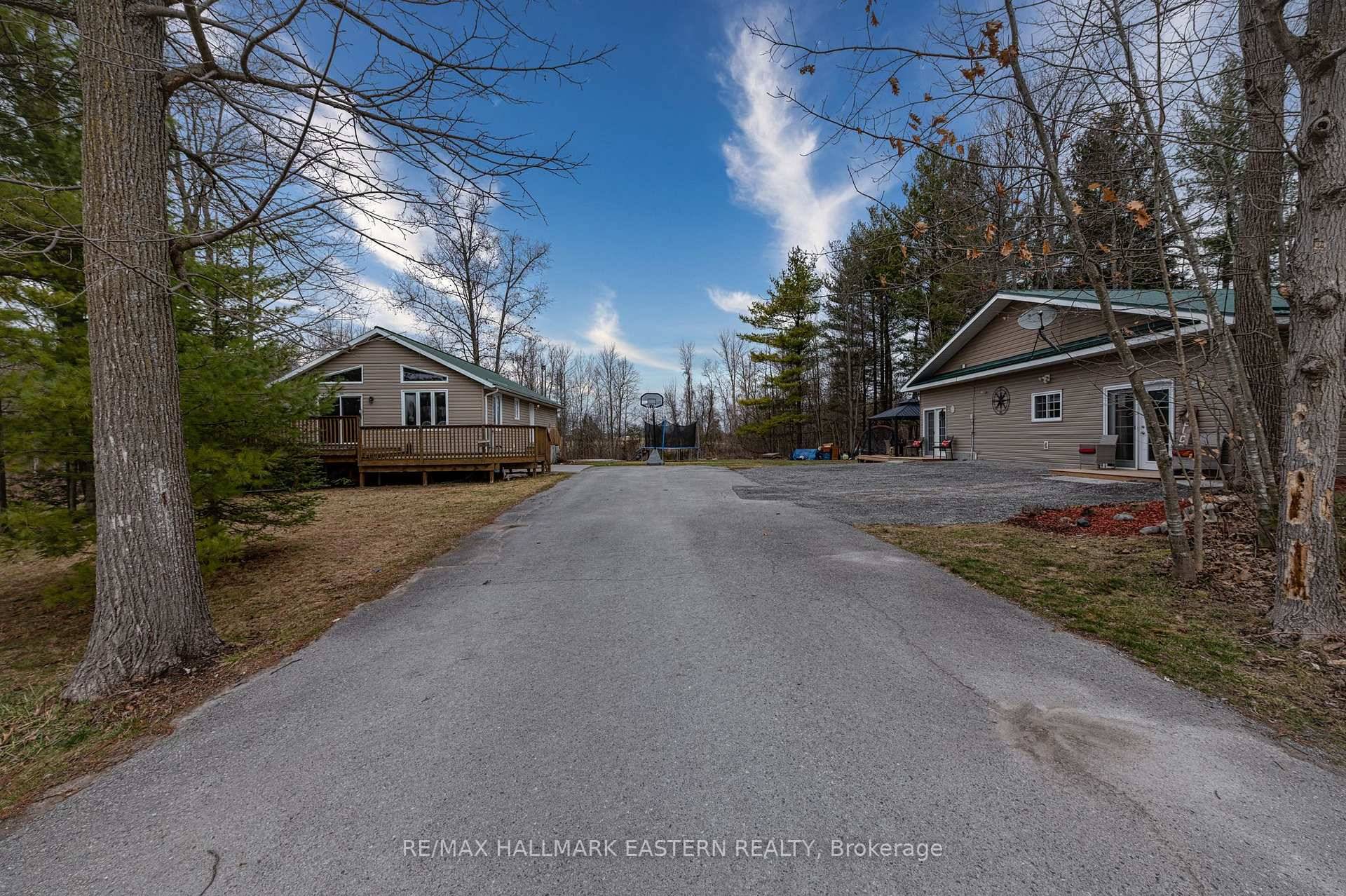 Investment Opportunity, Live in One and Rent the Other !