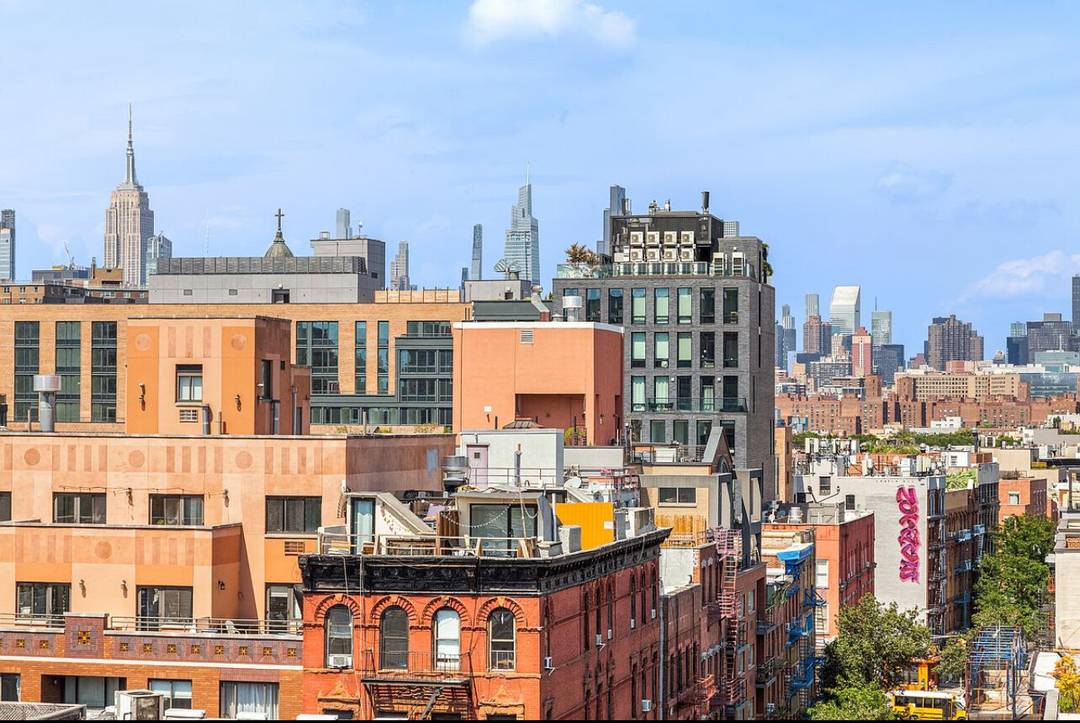 Sun Drenched Duplex Penthouse with Two Outdoor Sanctuaries and Iconic Skyline Views Perched high above the city, this incredible two bedroom, two bath duplex penthouse boasts soaring ceilings, two distinct ...