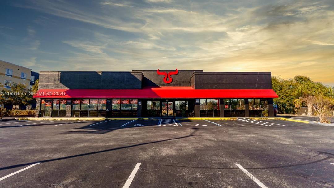 Exceptional business opportunity in Kissimmee !