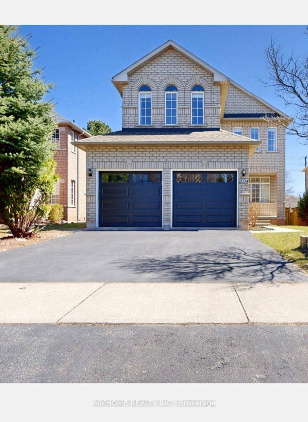 Welcome to 2034 Blue Jay Blvd in desirable West Oak Trails !