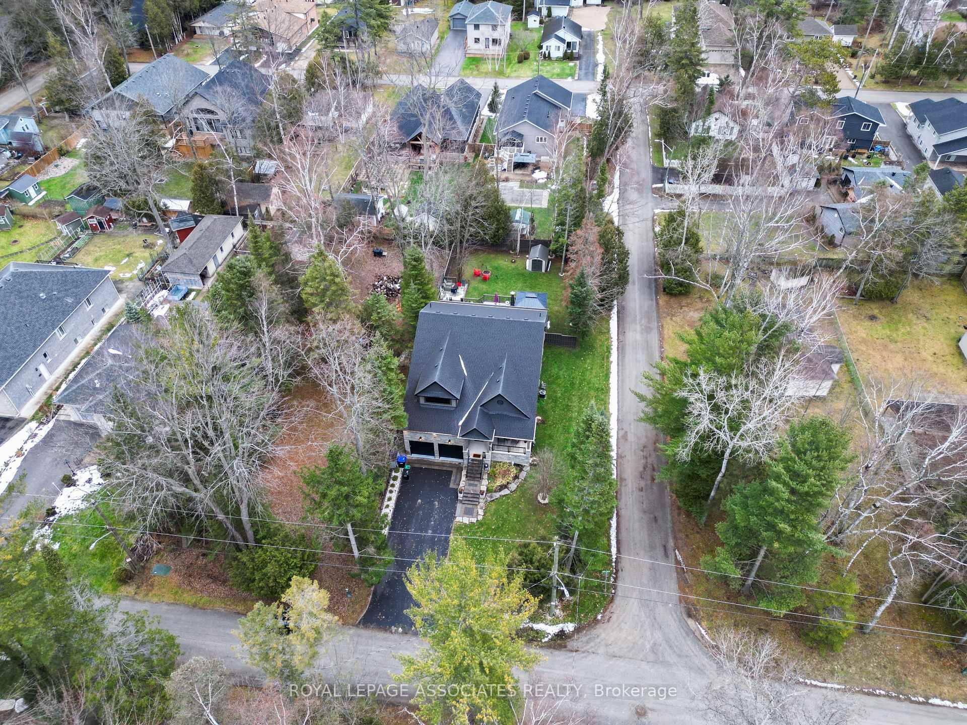 This stunning bungaloft blends coastal elegance with laid back living, just steps from a peaceful beach.