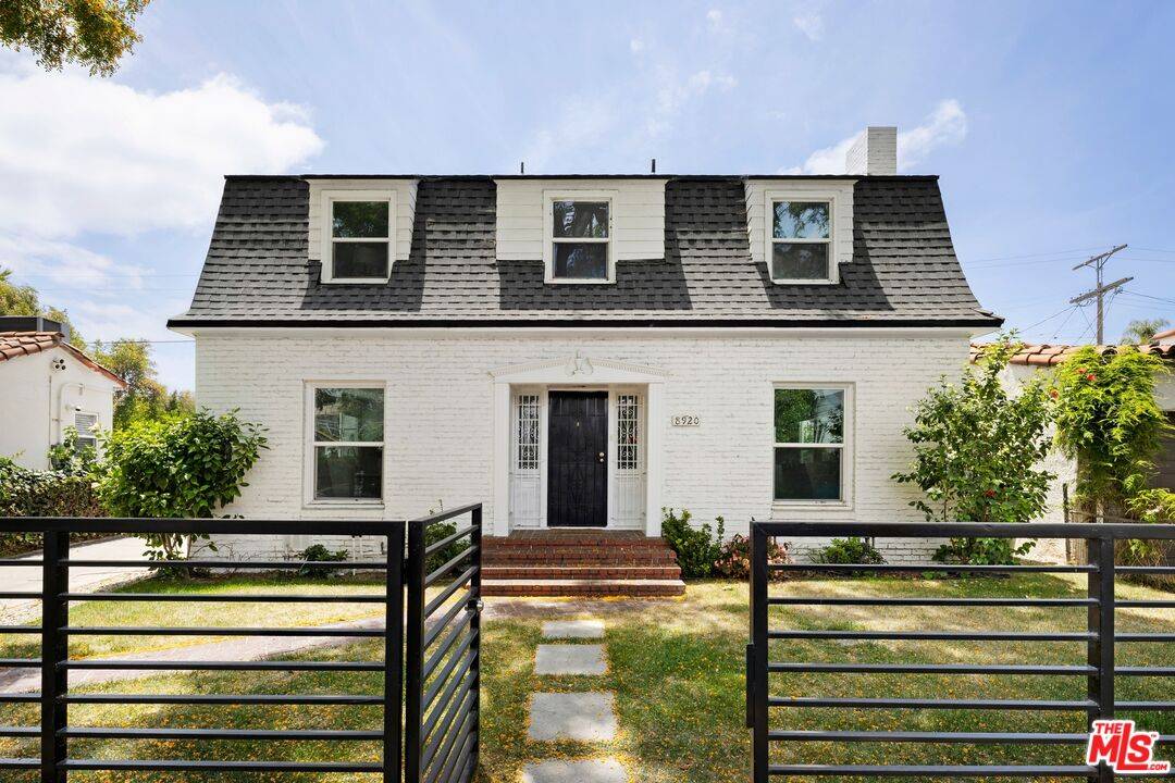 8920   Cadillac Ave 4BR La