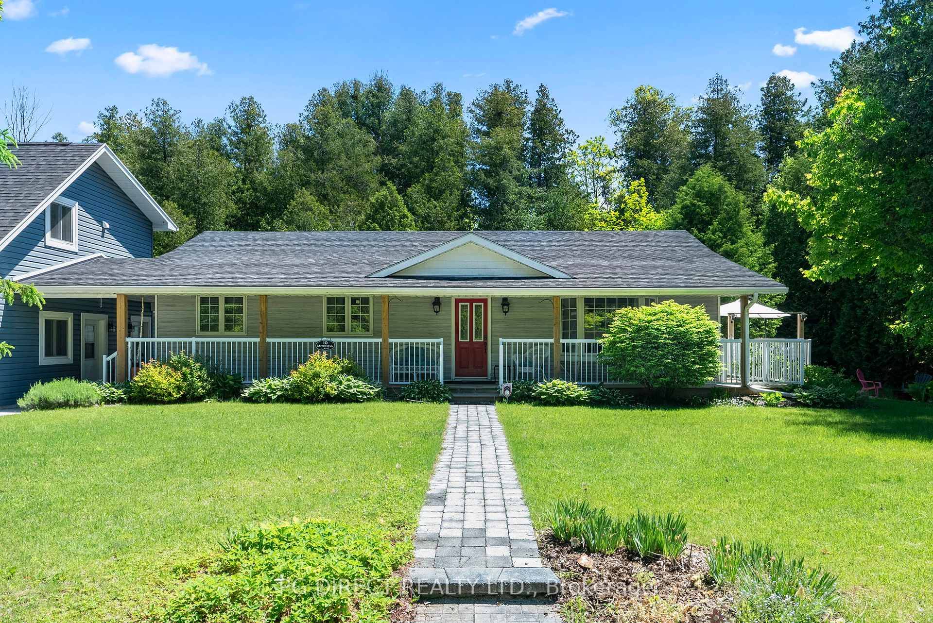 Visit REALTOR website for additional information.