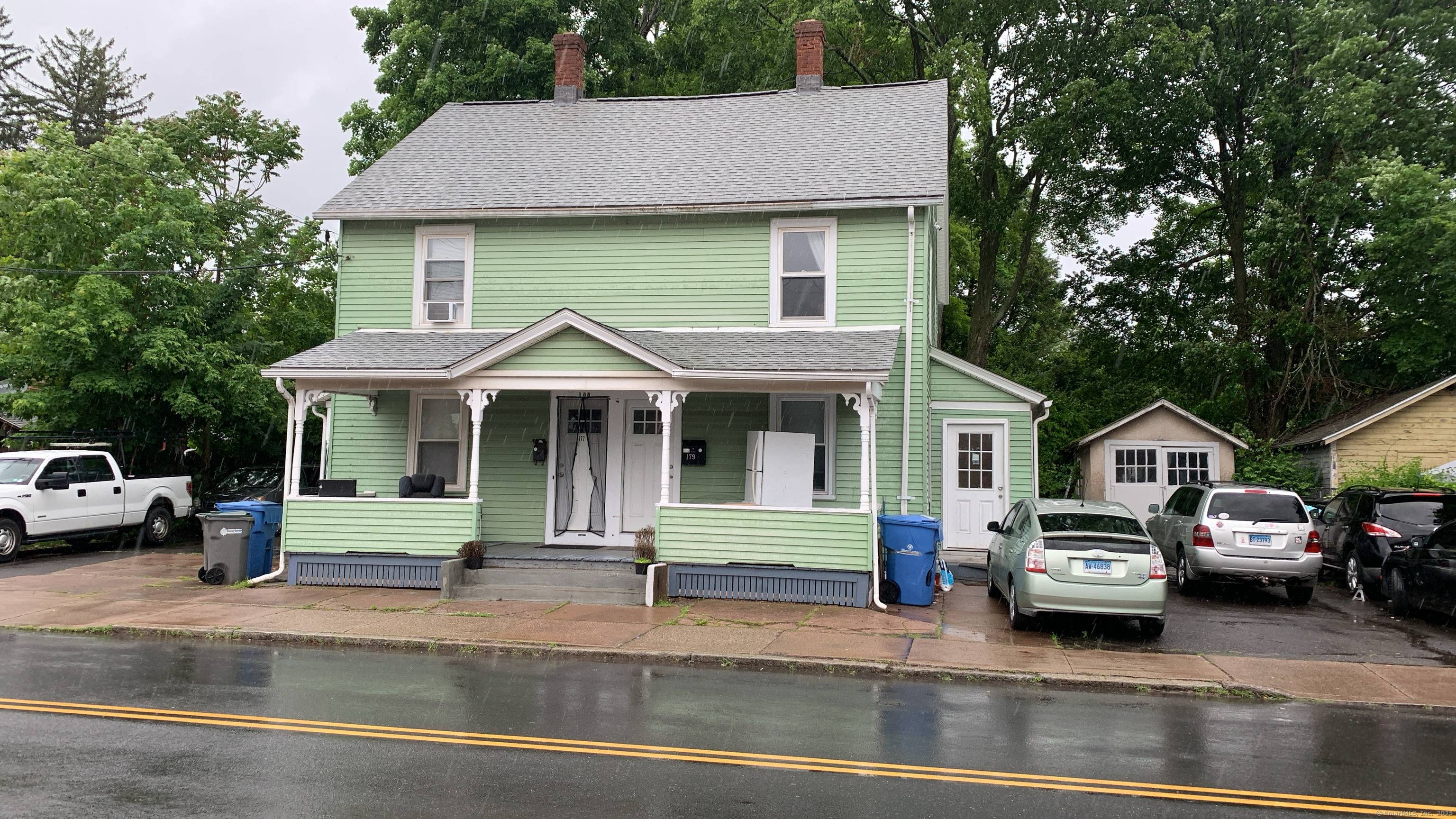 this well maintained side by side duplex in Manchester offers the comfort, convenience, and investment potential.