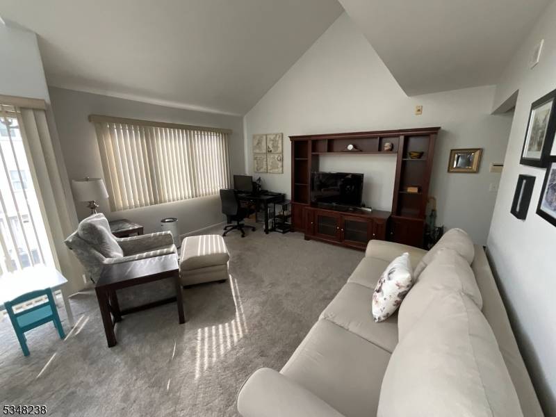 Bright and airy 2 floor condo with loft.