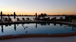 SEASON RENTAL. ENORMOUS WRAP TERRACE FACING EAST, NORTH AND WEST WITH VIEWS OF THE FOUR SEASONS RESORT, THE OCEAN amp ; PEEKS OF THE INTRACOASTAL !