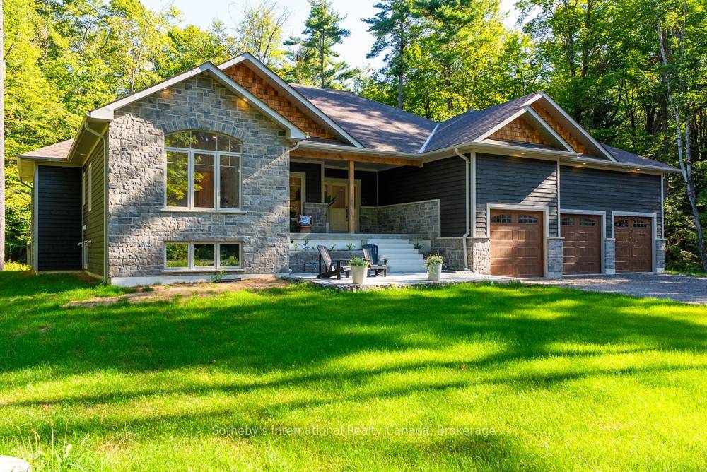 Tucked away on a peaceful private cul de sac and surrounded by natural beauty, this stunning 3 bedroom, 3 bathroom home offers over an acre of tranquil living in one ...