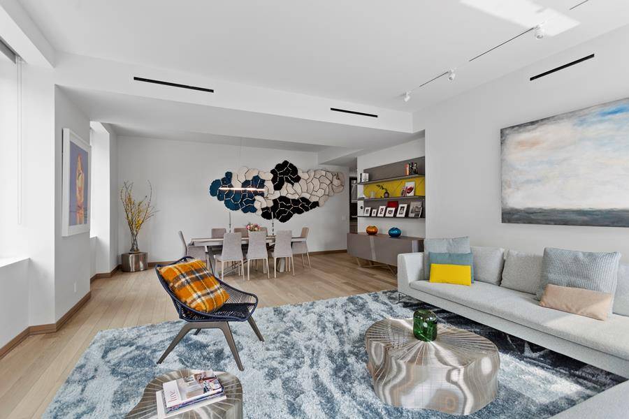 This exquisite three bedroom, two and a half bathroom home has open Eastern and Southern views and is located in the newly converted 88 Lexington Avenue Condominium.