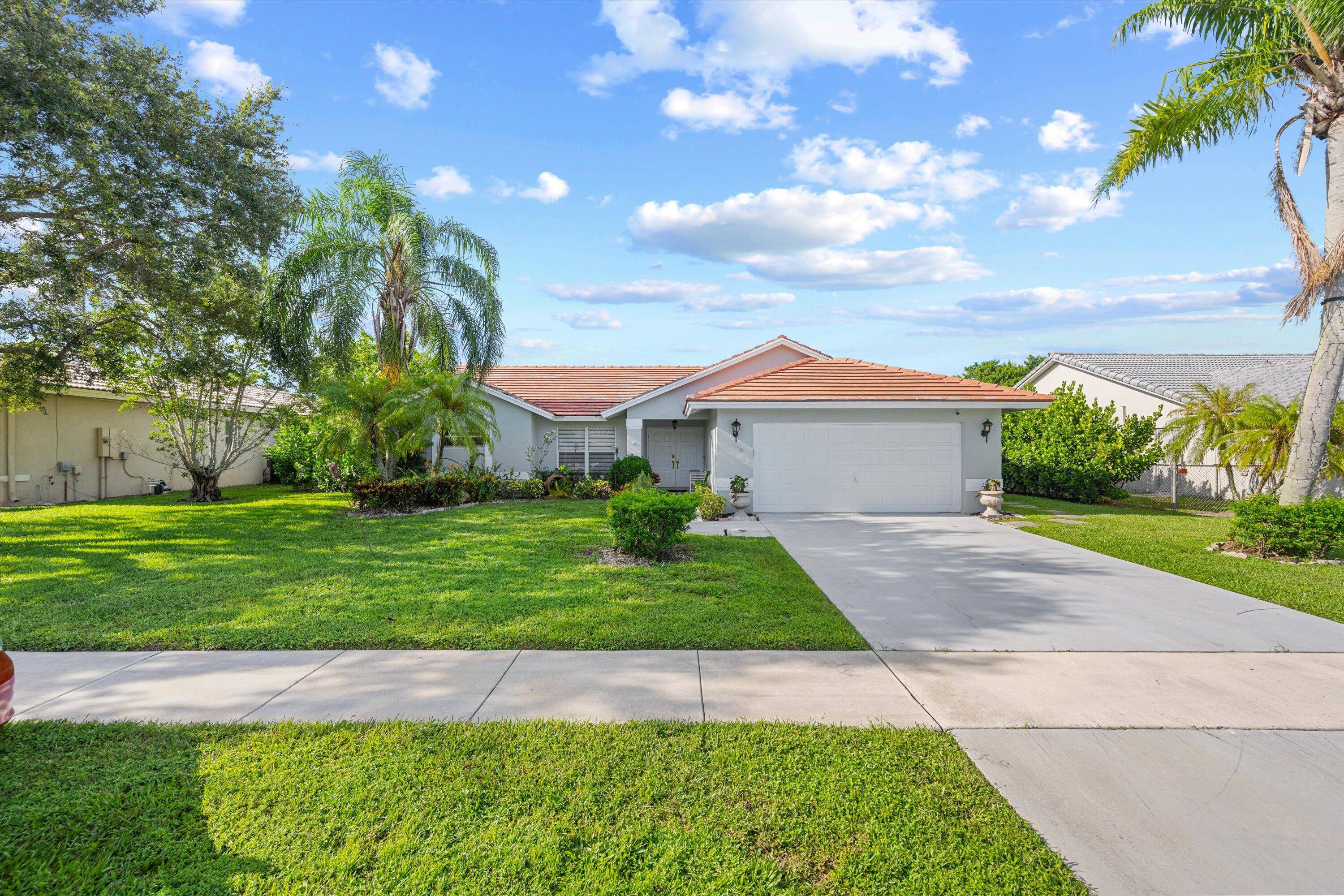 This beautifully single family home features 3 bedrooms and 2 bathrooms, offering both comfort and style.
