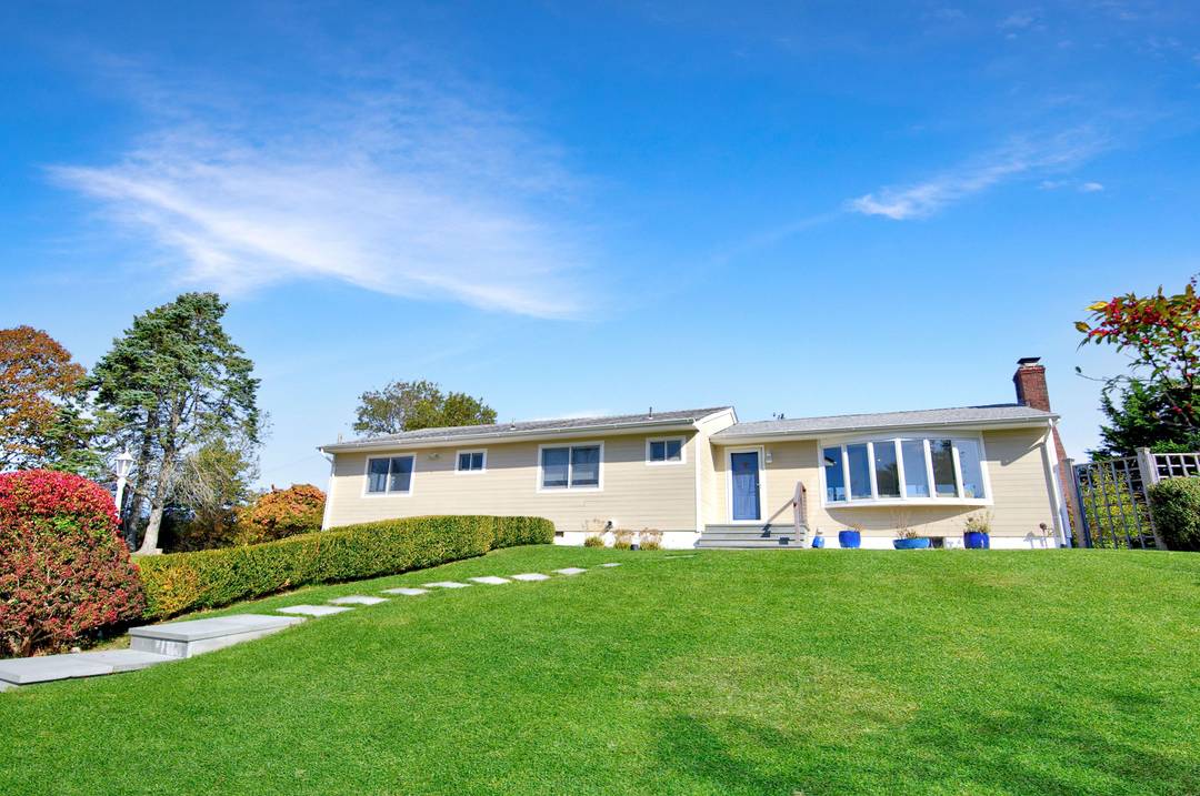 Perfect Beach Retreat near Golf Course