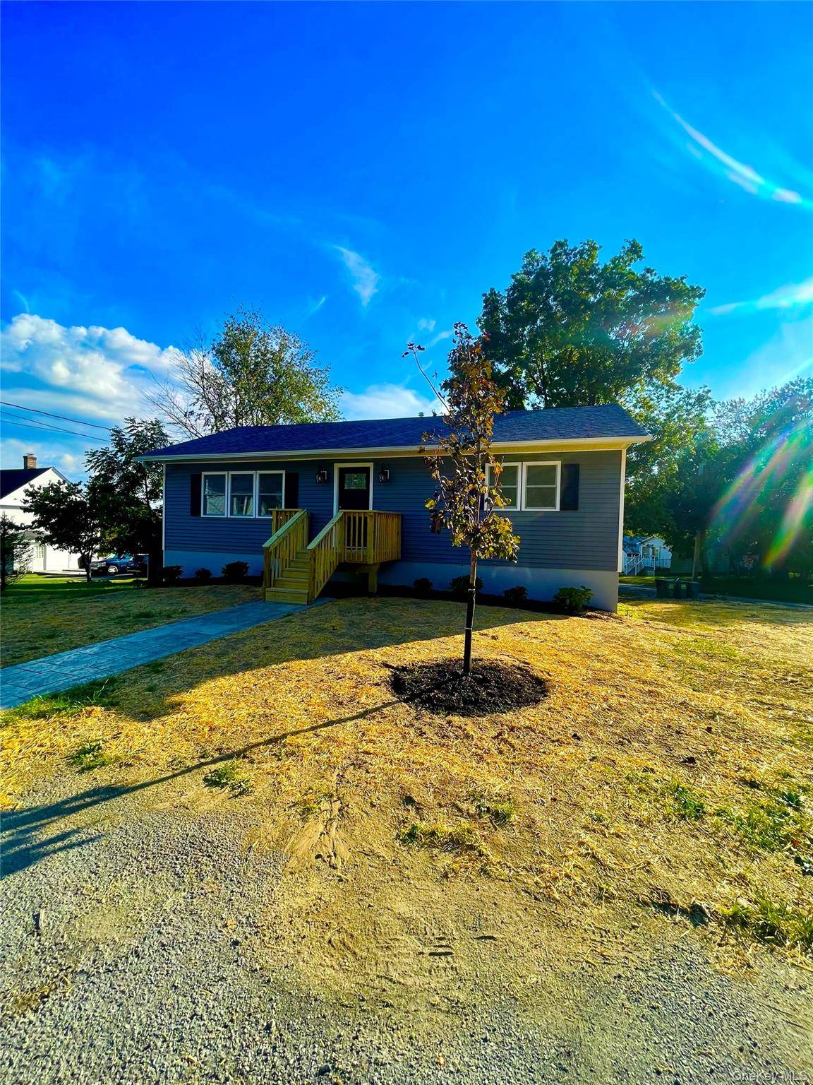 About This Property Great layout with 3 bedrooms and 2 bath with a fabulous flow for everyday living and entertaining.