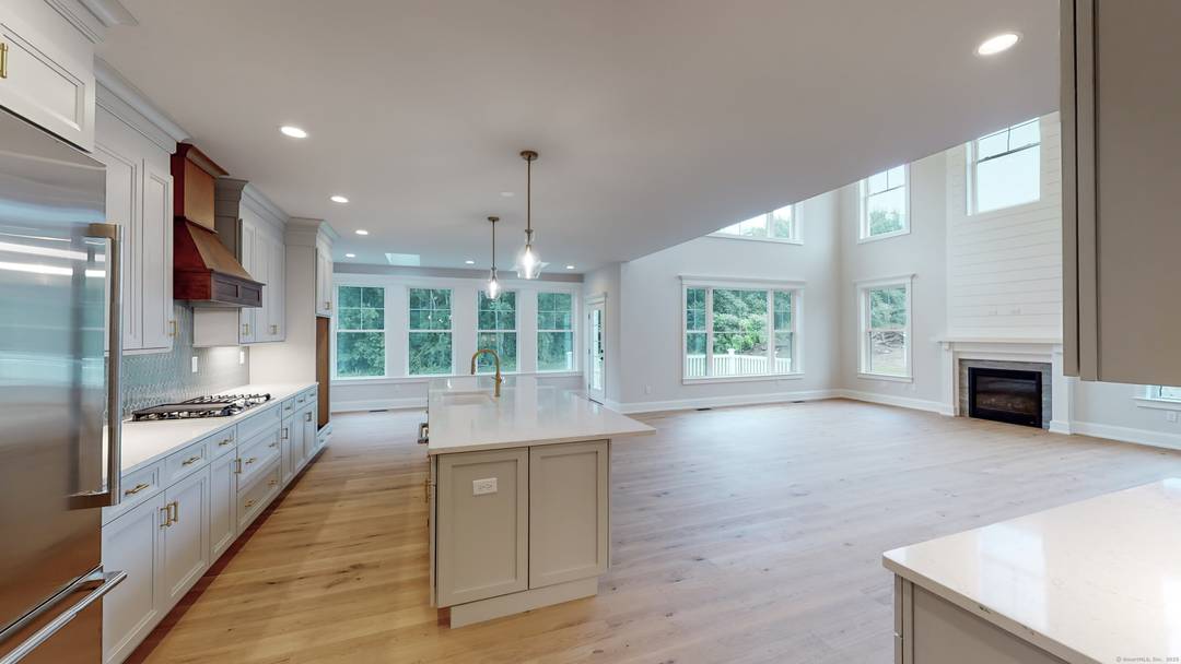 TO BE BUILT HIGHLAND MODEL.