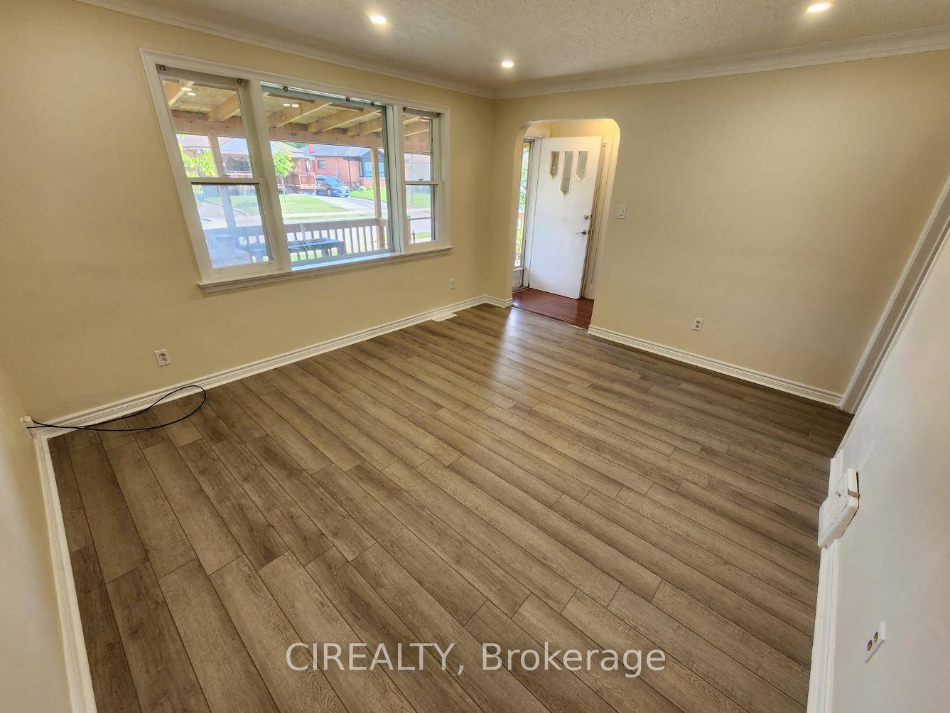 Great Location ! Move in ready bungalow in high demand community !