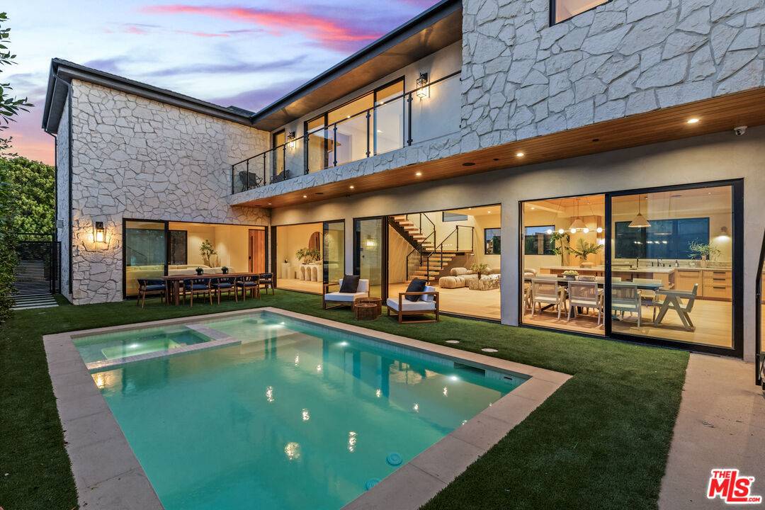 13041 Rose Ave 5BR Marina Del Rey La
