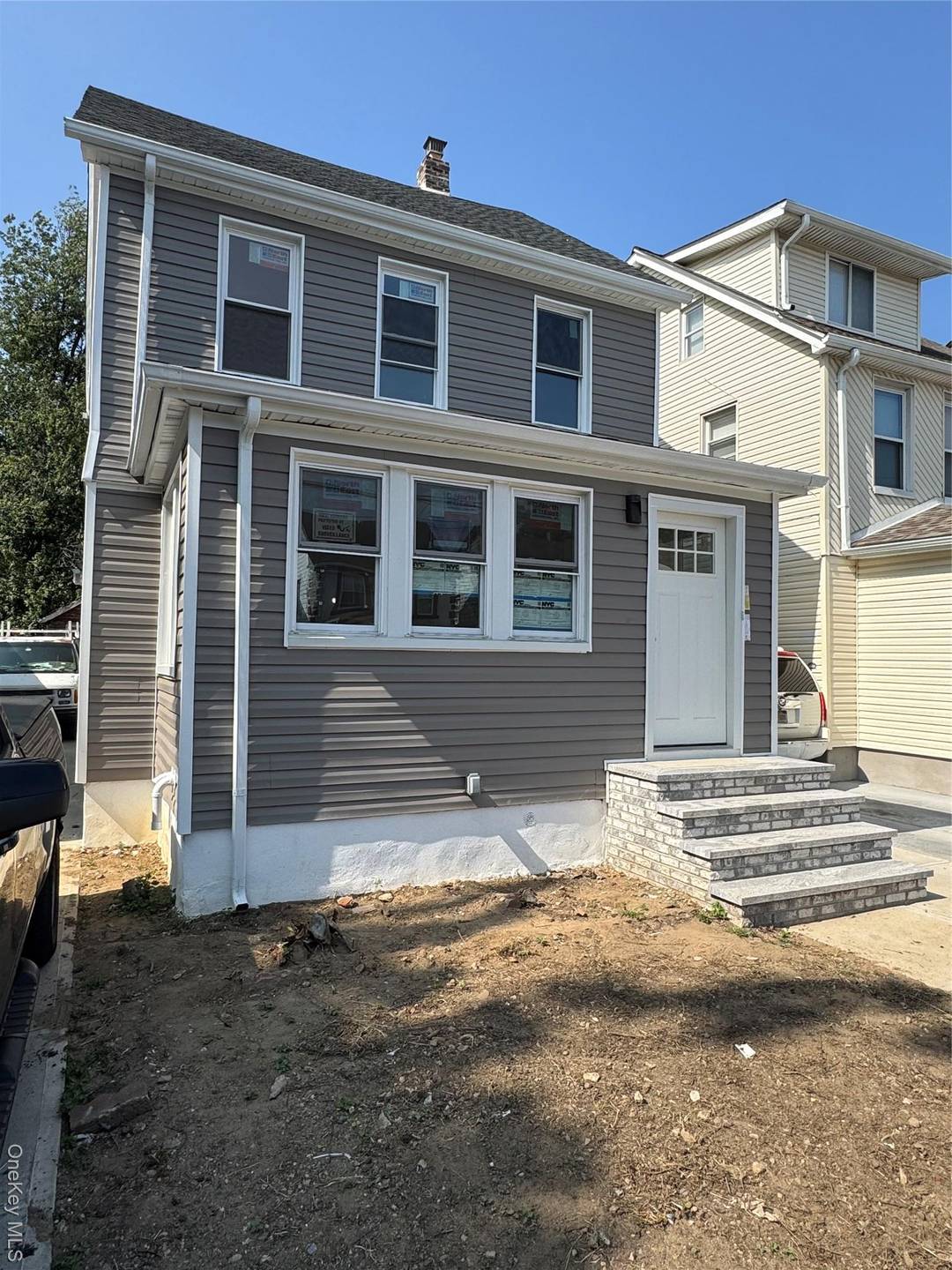 Welcome to 194 45 Murdock Avenue a beautifully renovated 4 bedroom, 3 bathroom home in the heart of St.