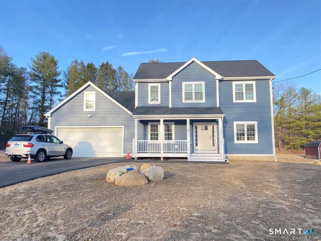 Newly Constructed 3 Bedroom Colonial in New Milford with 2 Car Garage.
