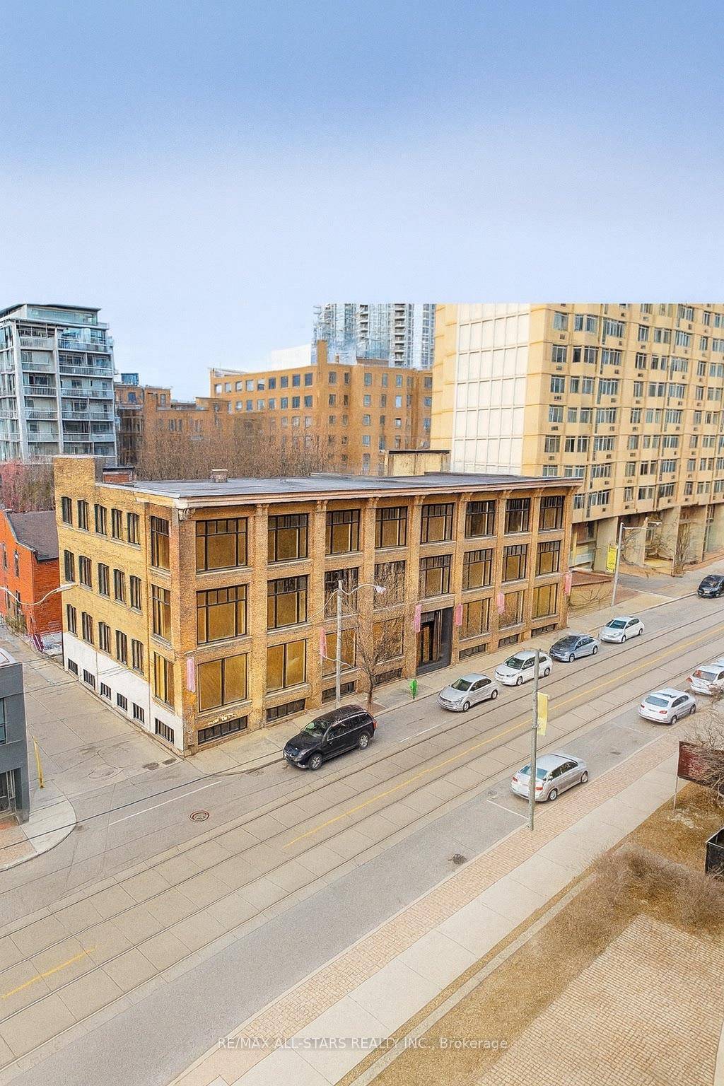 For Lease 14 McCaul St, Unit 102 Queen St W amp ; McCaul St Ground Floor Corner Retail Approx.