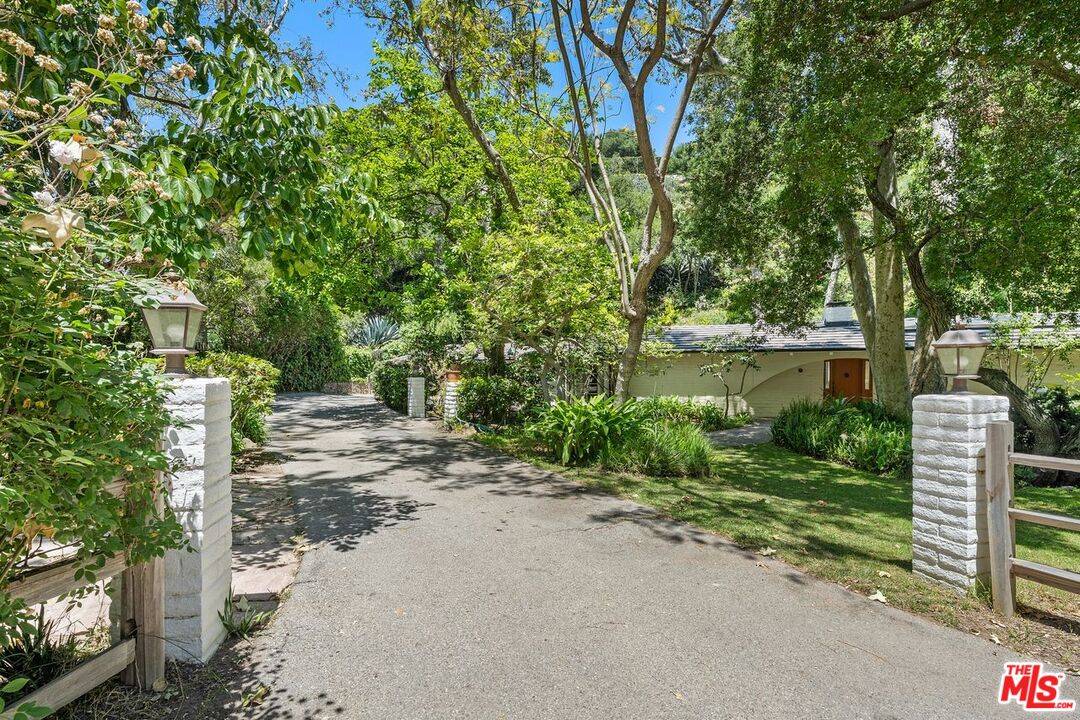 1818   Old Ranch Rd 4BR Brentwood La