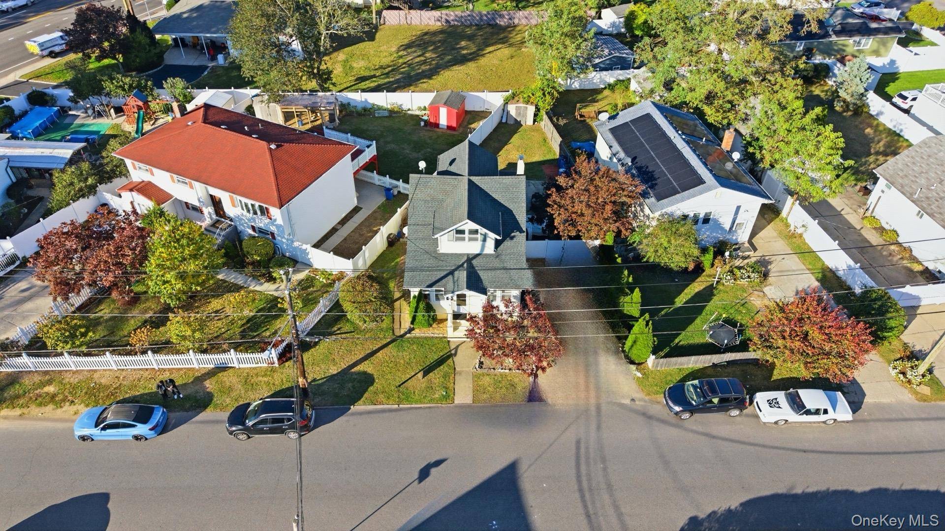 This beautifully maintained home offers the perfect blend of comfort, space, and convenience.