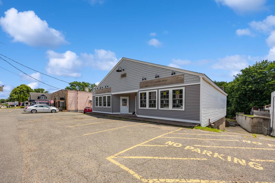 This exceptional commercial building highlighting a total of 5000sqft of beautifully finished retail office business space that can divided into two separate 2500sqft spaces.