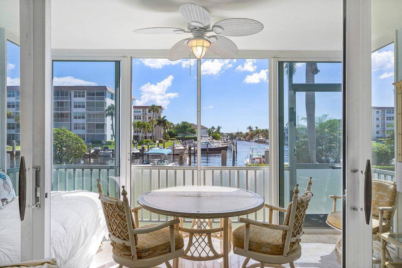 1st floor unit, walk out your patio to the Marina !