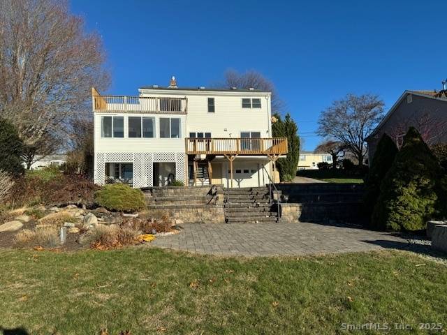 Waterfront Colonial partially furnished ready for yearly rental available immediately.