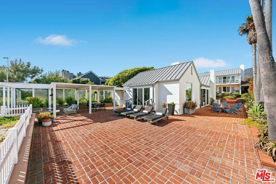 30830 BROAD BEACH RD 5BR Malibu La