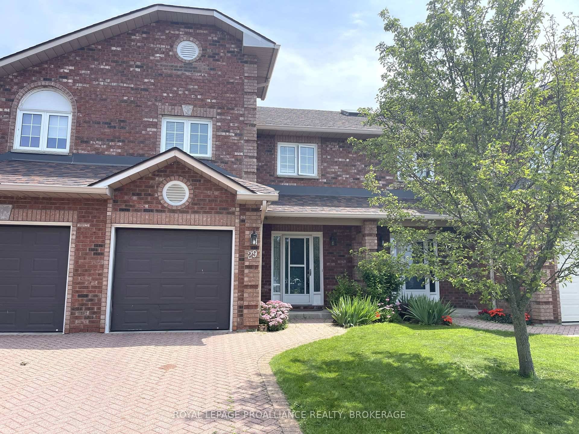 Sitting on the shores of Lake Ontario, this executive town home condo in Commodore's Cove is a pleasure to show.