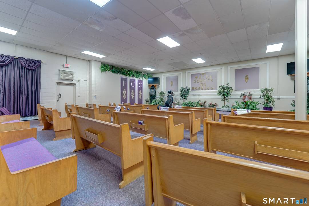 Offers approximately 4, 500 square feet of open layout flex space.