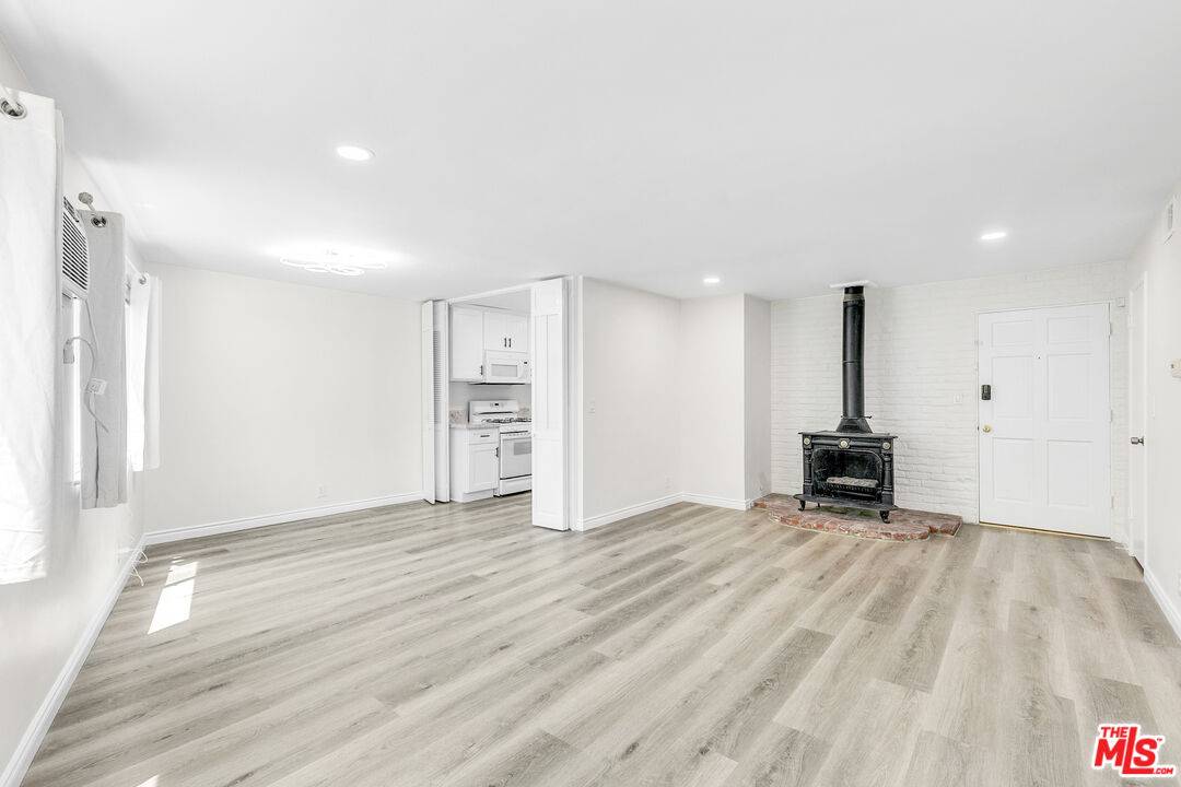 10634   Holman Ave 2BR Westwood La