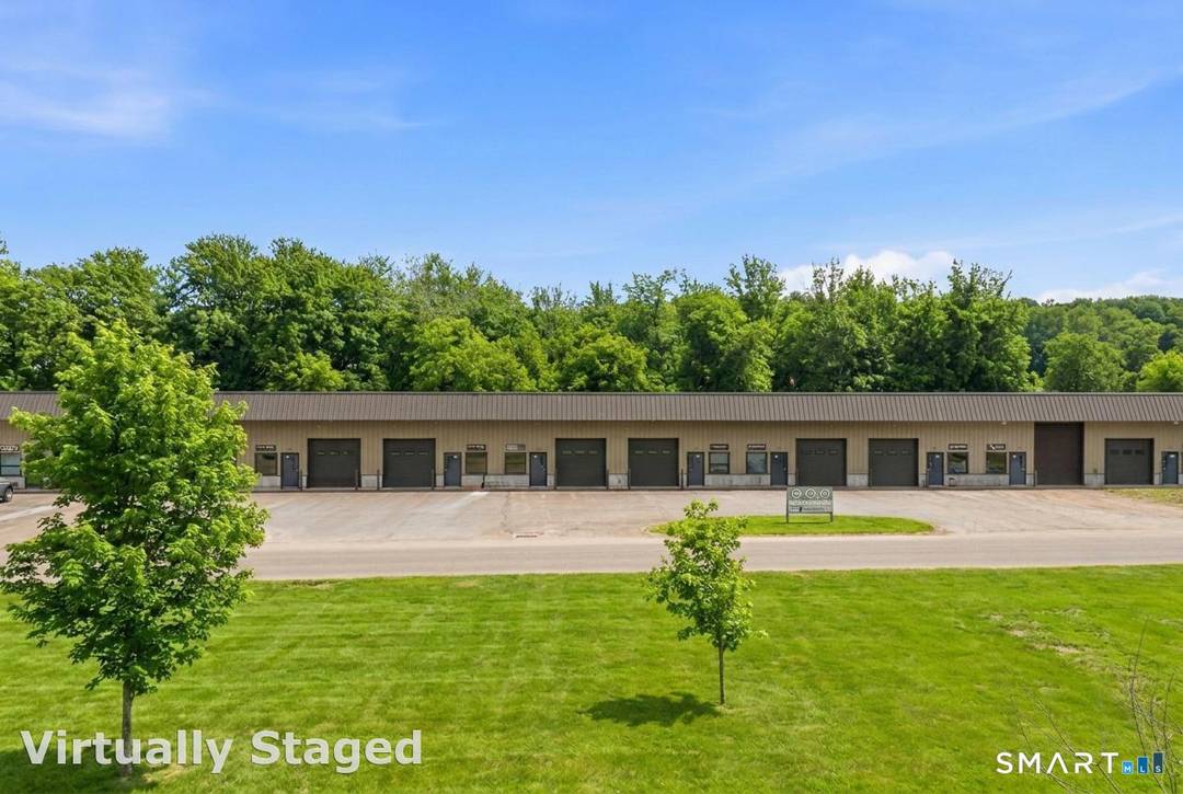 100 occupied industrial warehouse building in the Deep River Industrial Park.