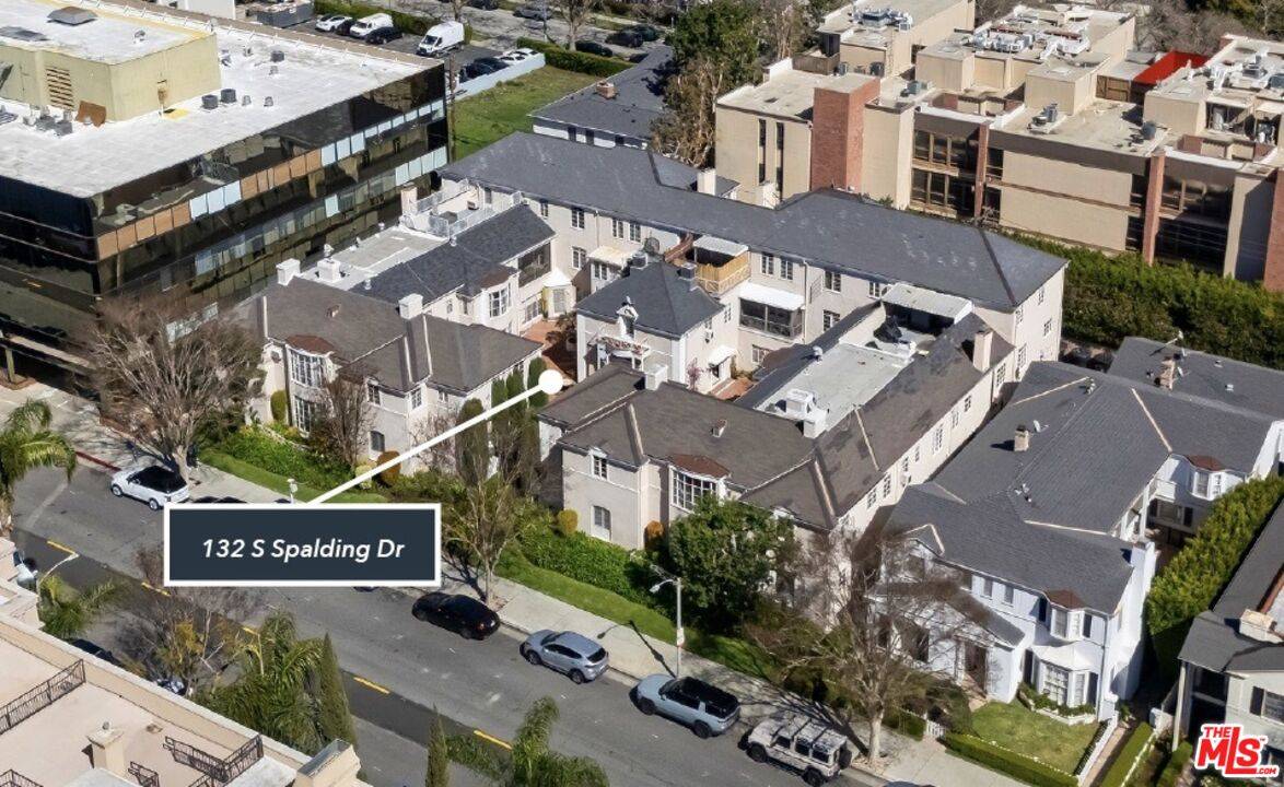 132  S Spalding Dr 35BR Beverly Hills La