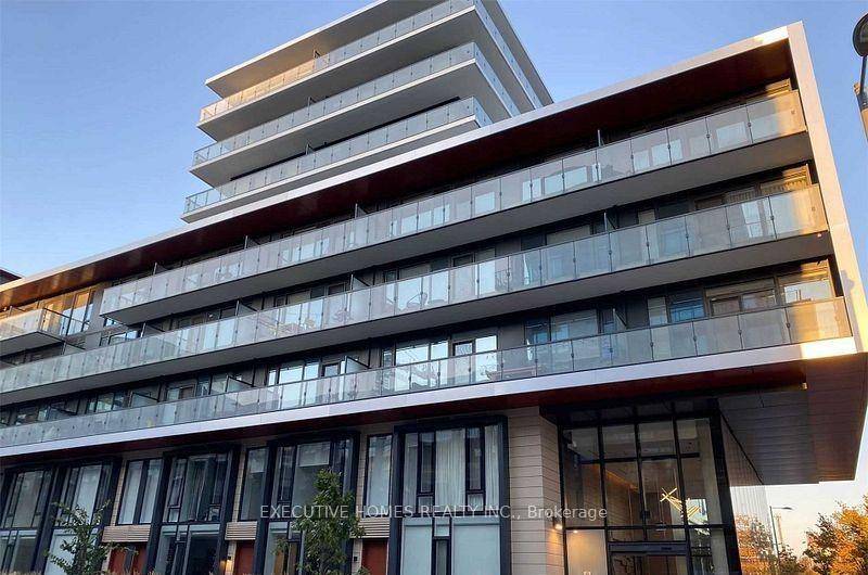 Walk Up Executive Townhome 10' Floor to Ceiling Windows, Open Concept Main Floor.