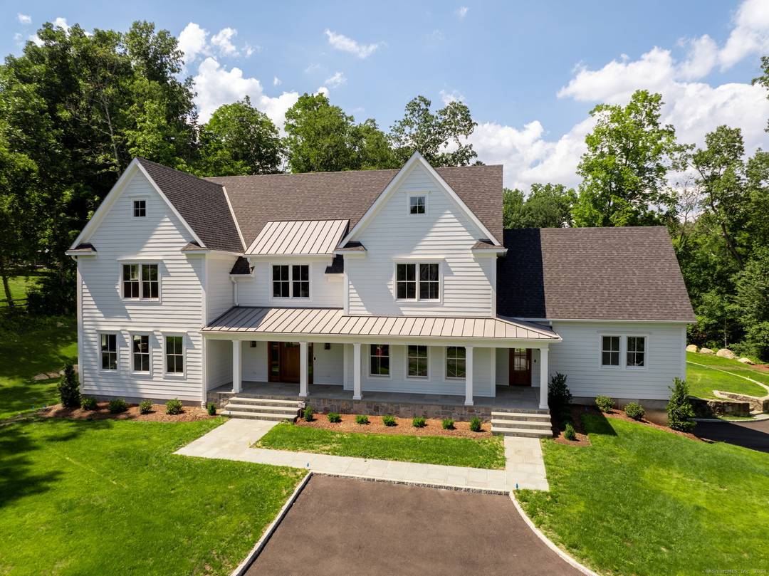 Ideally located on a private lot in close proximity to public and private schools, 25 Hillcrest Rd.
