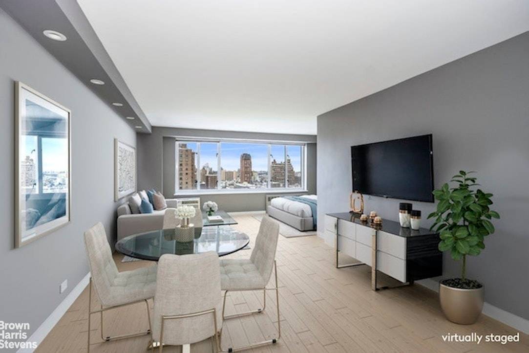 392 Central Park West Urban living, perfectly balanced !