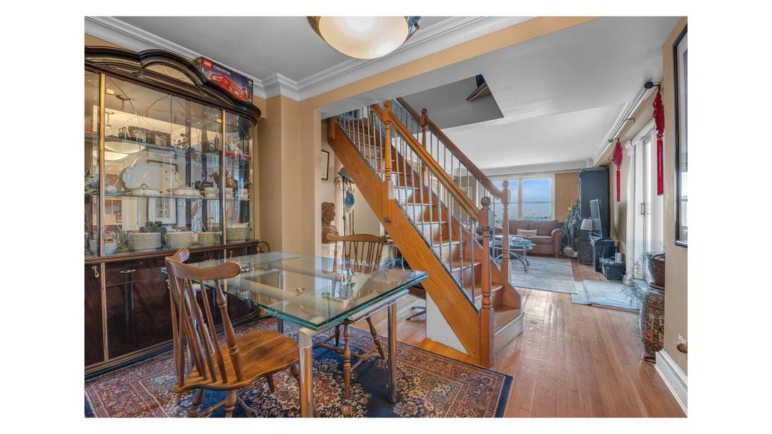 Iconic Duplex Penthouse Panoramic Skyline Views amp ; Expansive Terraces Crowning Lane Tower, one of Forest Hills' most sought after co op high rises, this extraordinary five bedroom, three full ...