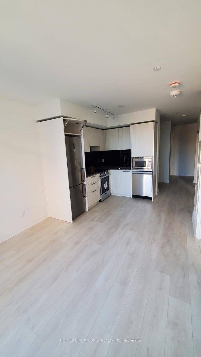 Beautiful 1 Bedroom Den Suite W West Views.